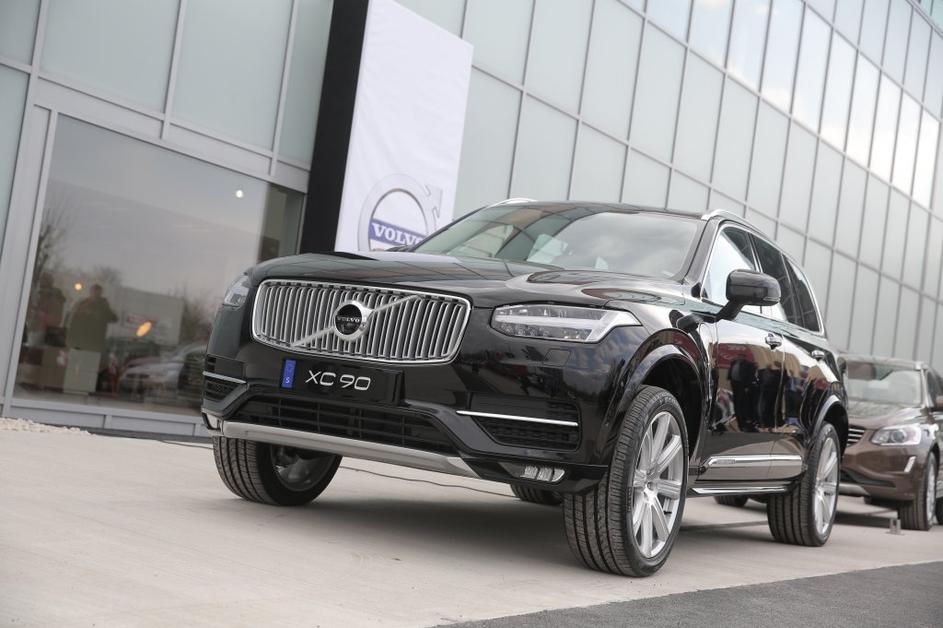 Volvo XC90
