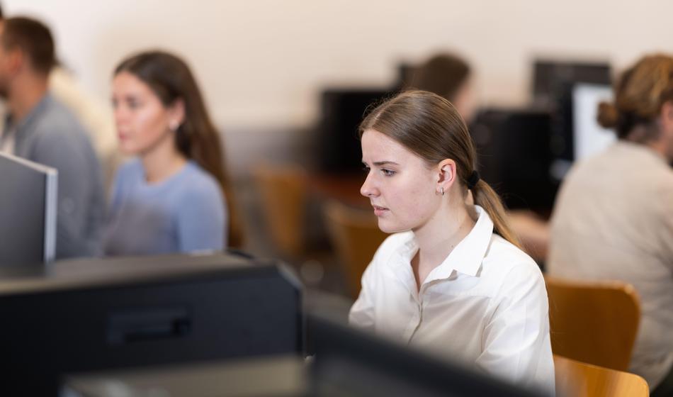 Iščete službo? Morda namesto življenjepisa potrebujete to ...