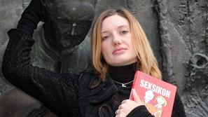 Irena Duša Draž je avtorica Seksikona.