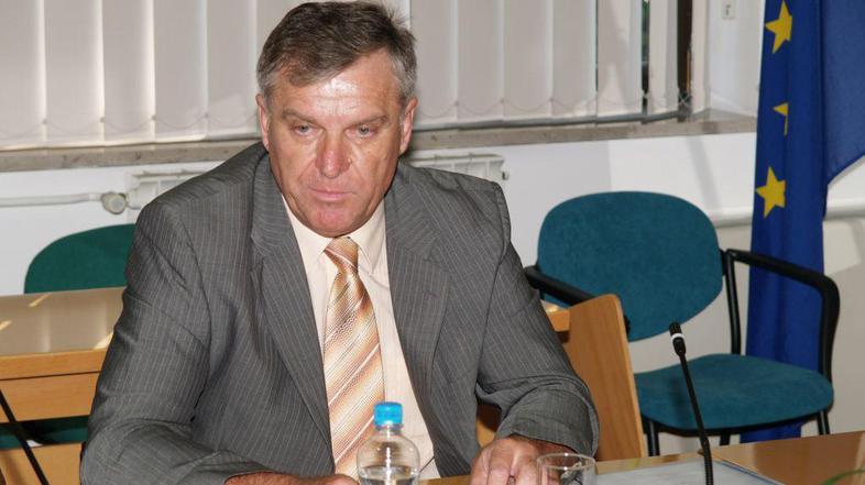 Ivan Lemut pravi, da gospodarska škoda, ki nastaja zaradi zapor ceste ob burji, 