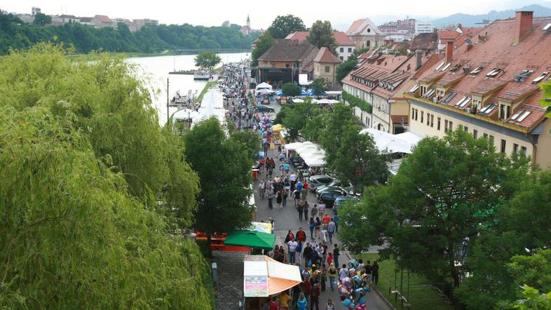 Prvi dan festivala Lent