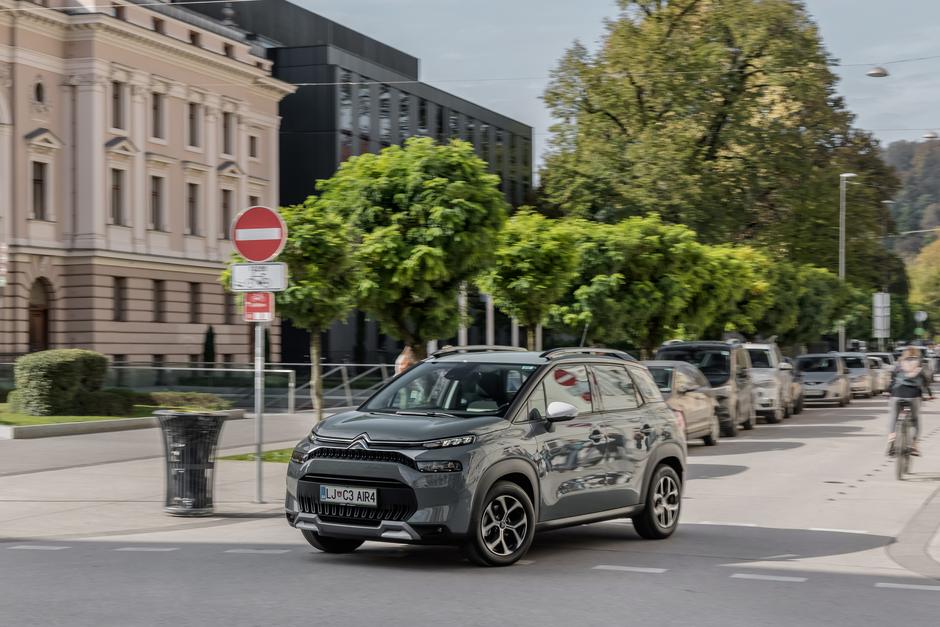 Prenovljeni citroën C3 aircross | Avtor: Žiga Intihar