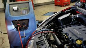 Servis klimatskega sistema