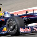Sebastian Vettel (Red Bull Renault) ima dobro taktiko, da bi, če ne prej, po prv