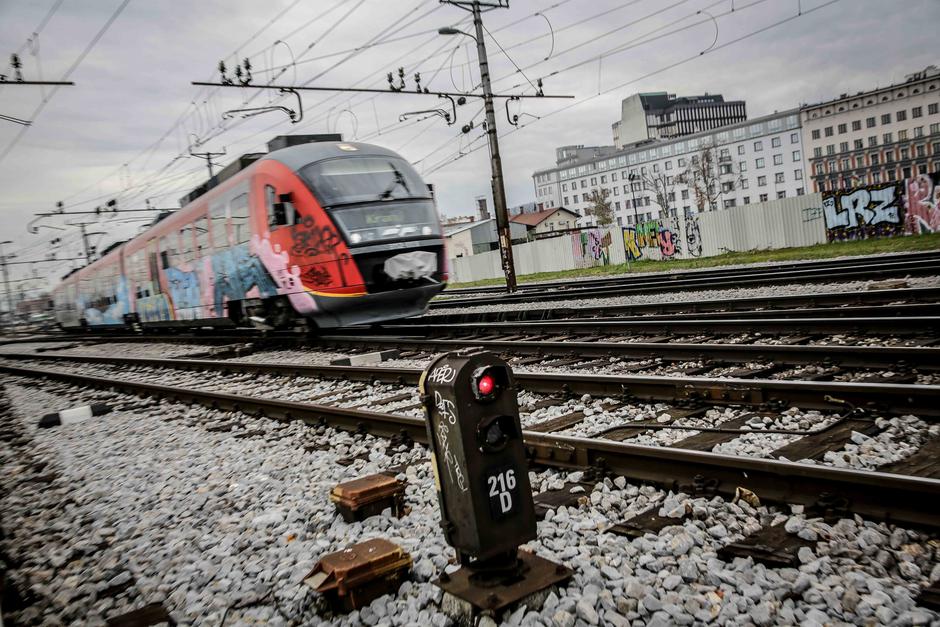 vlak | Avtor: Saša Despot