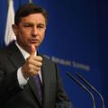 Pahor meni, da bi lahko že razpis referenduma vznemiril finančne trge. (Foto: Ni