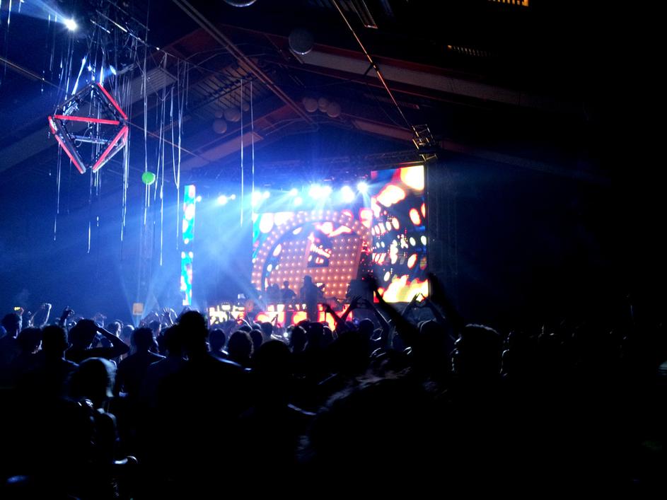 Pravica za zvezdo, savna za smetano