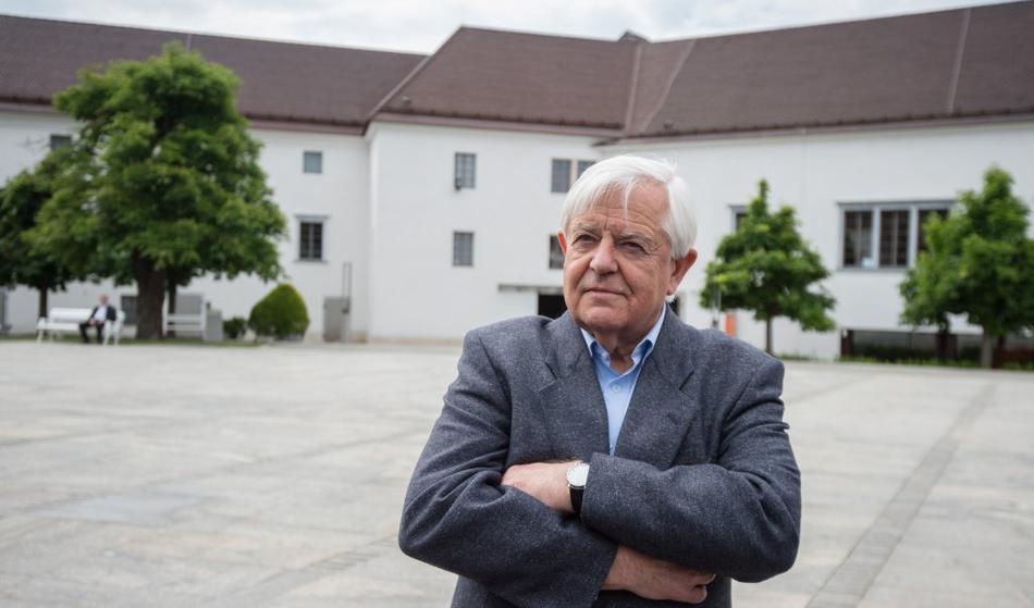 Kučan: "Žal smo dali domovinsko pravico nevednosti pred vednostjo