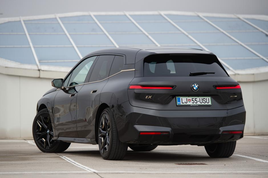 BMW iX | Avtor: Anže Petkovšek