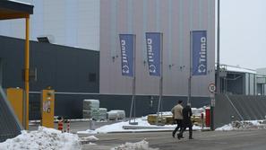 Po navedbah Strmčeve so med vzroki za prenehanje delovnega razmerja tudi primeri