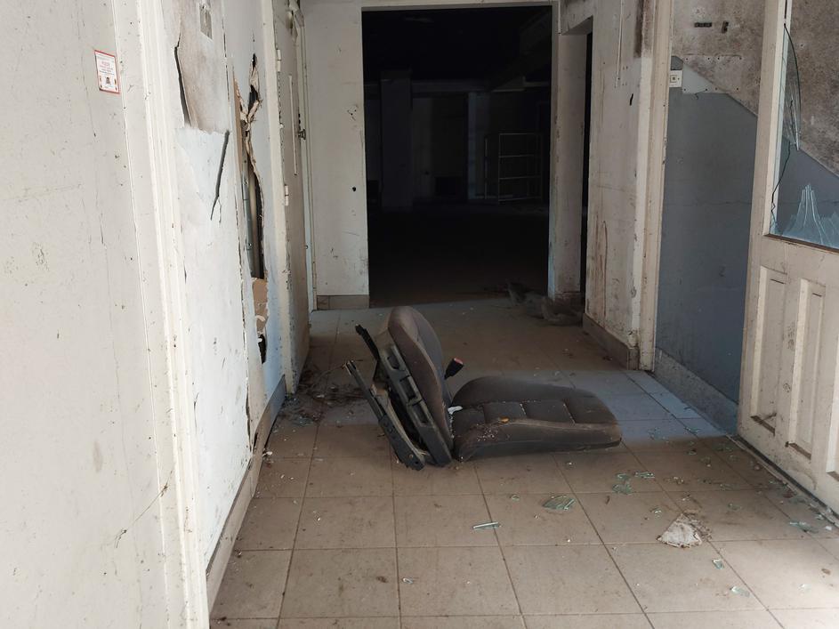 Nekdanji Tekstilindusov samski dom v Stražišču pri Kranju