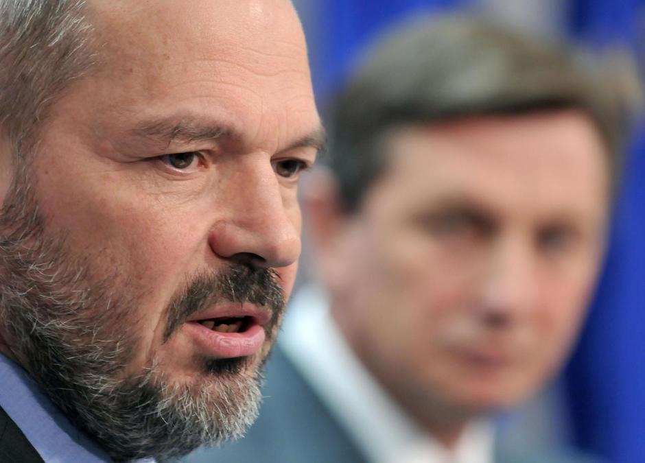 Na ministrstvu za finance, ki ga vodi Franc Križanič, še ne razmišljajo o tem, d | Avtor: Žurnal24 main