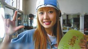 Wang Bei je zaslovela med snemanjem šova Super Girl. (Foto: YouTube)