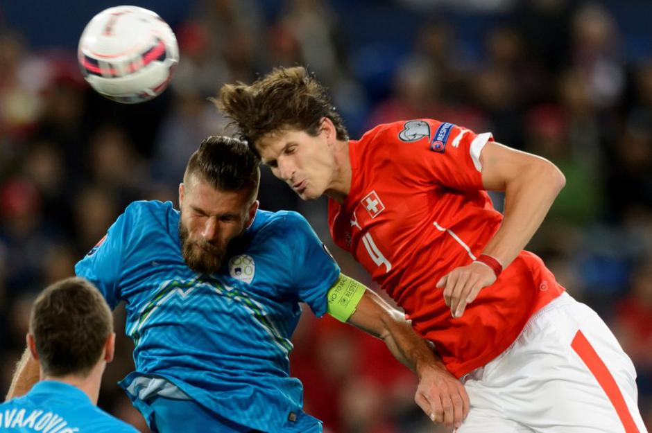 slovenija švica euro 2016 cesar | Avtor: EPA