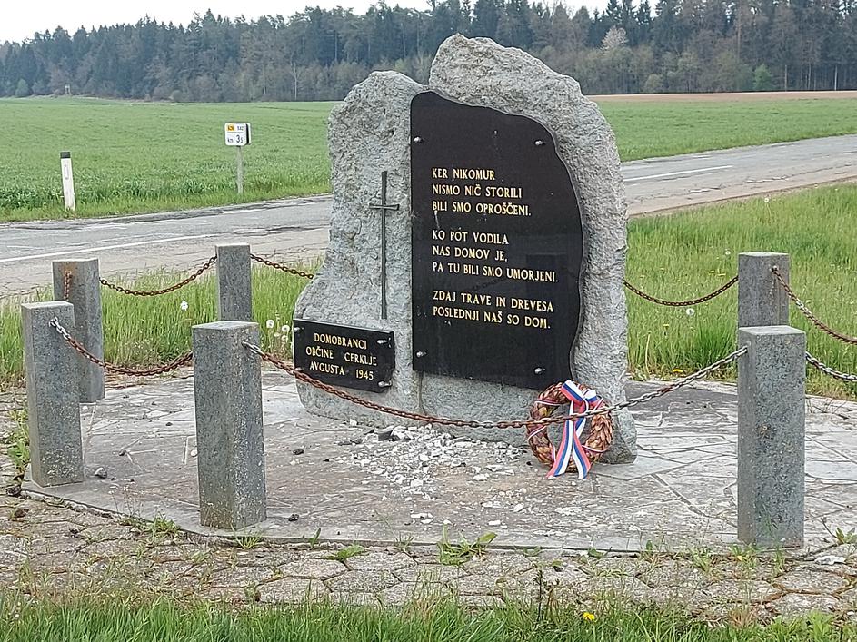 Spomenik domobrancem Cerklje na Gorenjskem
