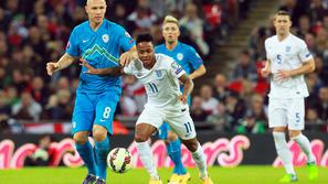 Kurtić Sterling Kampl Cahill Anglija Slovenija Wembley