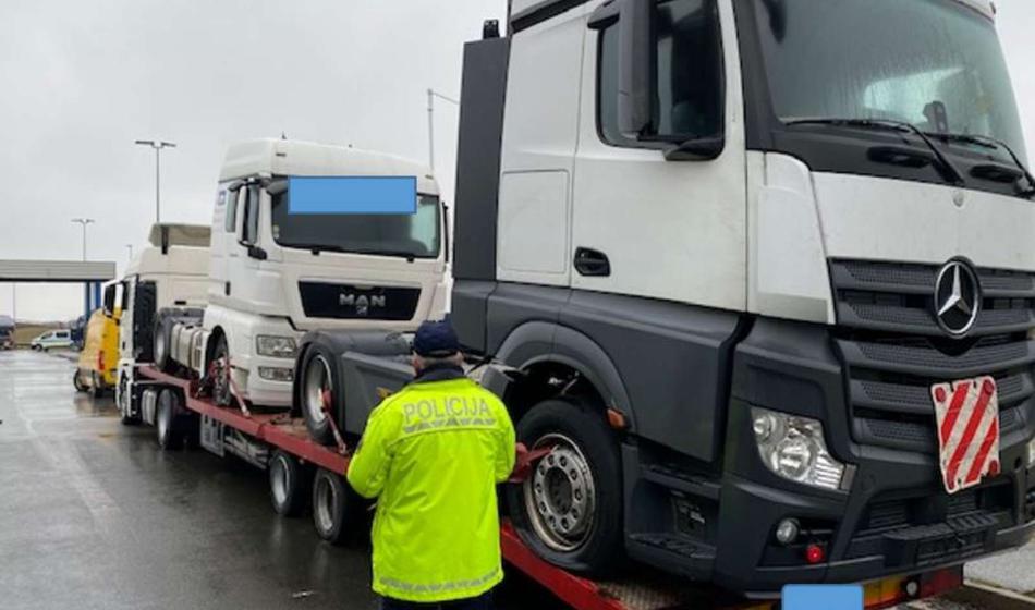 Znanega slovenskega avtoprevoznika ujeli pri podkupovanju