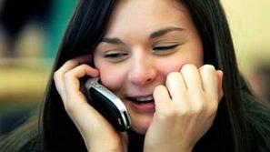 Mobilni telefoni vplivajo na delovanje možganov. (Foto: Žurnal24)