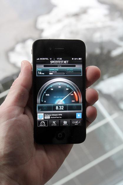 razno 20.03.13. mobilni internet, speedtest, wifi, foto: jaka dimc