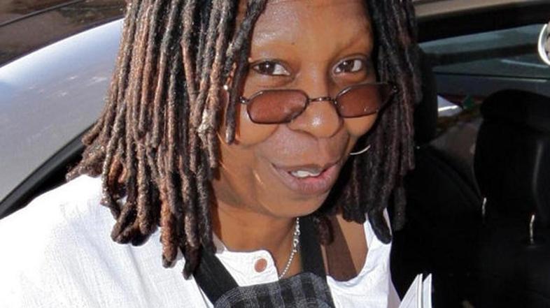 Whoopi pravi, da je Mel butec. (Foto: Flynet/JLP)