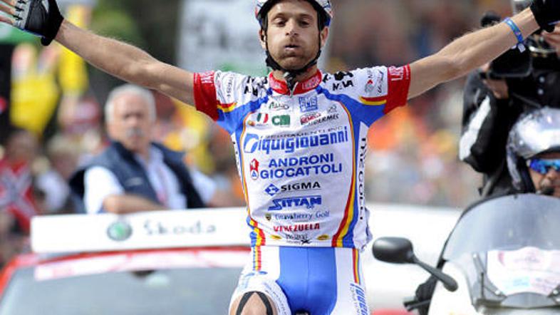 Michele Scarponi je letos na Giru še drugič ugnal vso konkurenco.