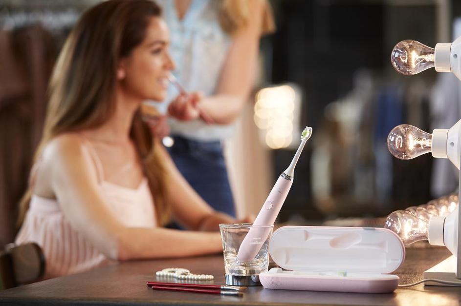 Philips sonicare zobna ščetka 