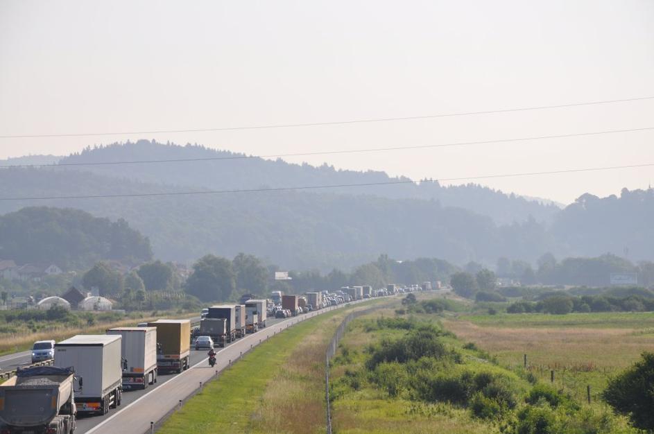 Zastoji primorska avtocesta