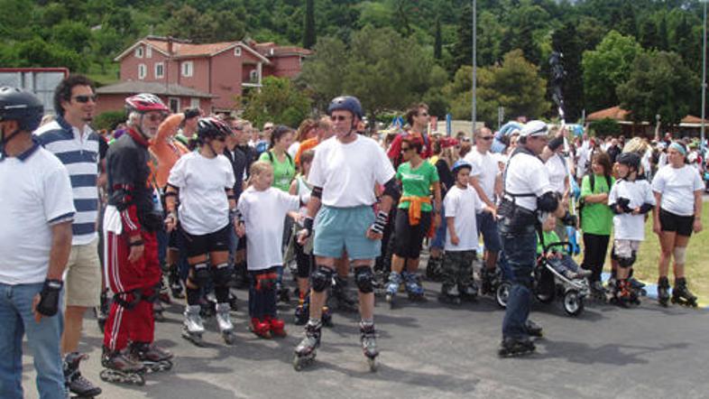 Rolalo je 981 navdušencev.