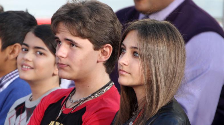 Prince, Paris, Blanket Jackson