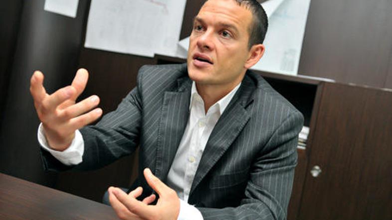 protega16_anpe_spo_031008_i