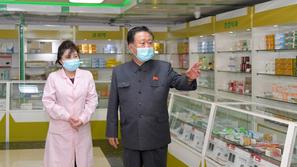 Severna Koreja lekarna vojska zdravila covid-19