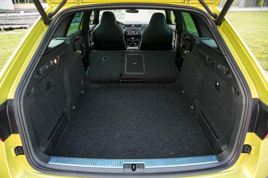 Škoda superb sportline | Avtor: Saša Despot