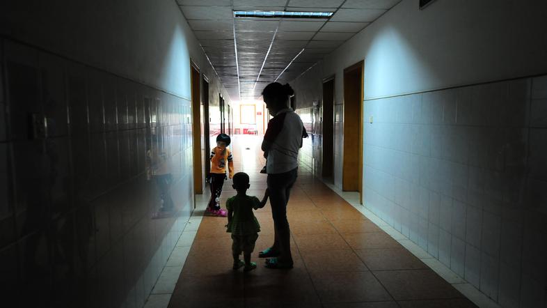 Mnogi starši na Kitajskem se pritožujejo nad slabim stanjem zdravstvenega sistem