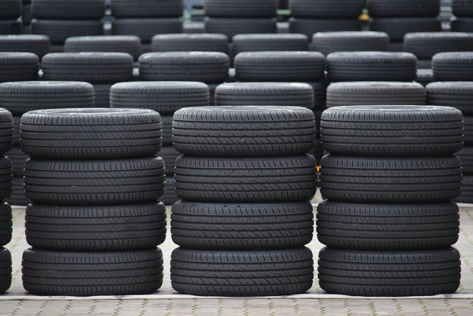 lašič, pnevmatike | Avtor: Lašič