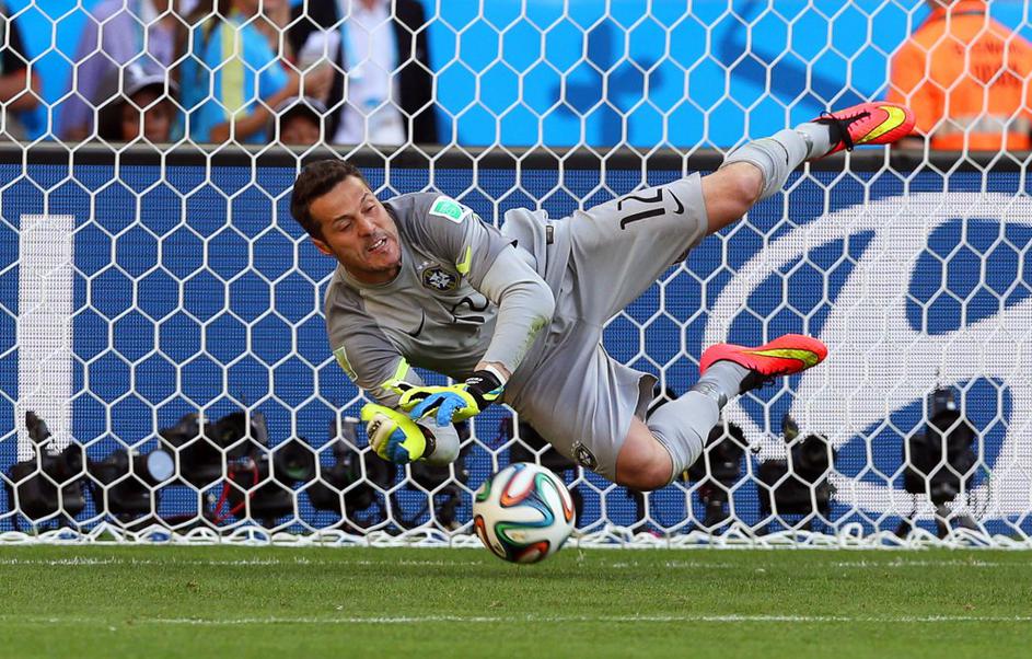 Julio Cesar enajstmetrovka