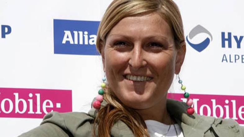 kostelic_slovo_action_teaser