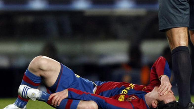 Lionel Messi bo zaradi poškodbe stegenske mišice odsoten vsaj en mesec.