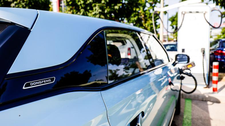 Test dosega z malimi električnimi avti ë-C3, box in inster