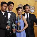 Igralci filma Slumdog Millionaire, ki so prejeli nagrado za najboljšo filmsko za