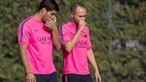 Iniesta Luis Suarez Barcelona prvi trening