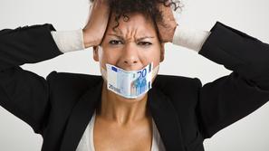 Denar, stres, težave, finance