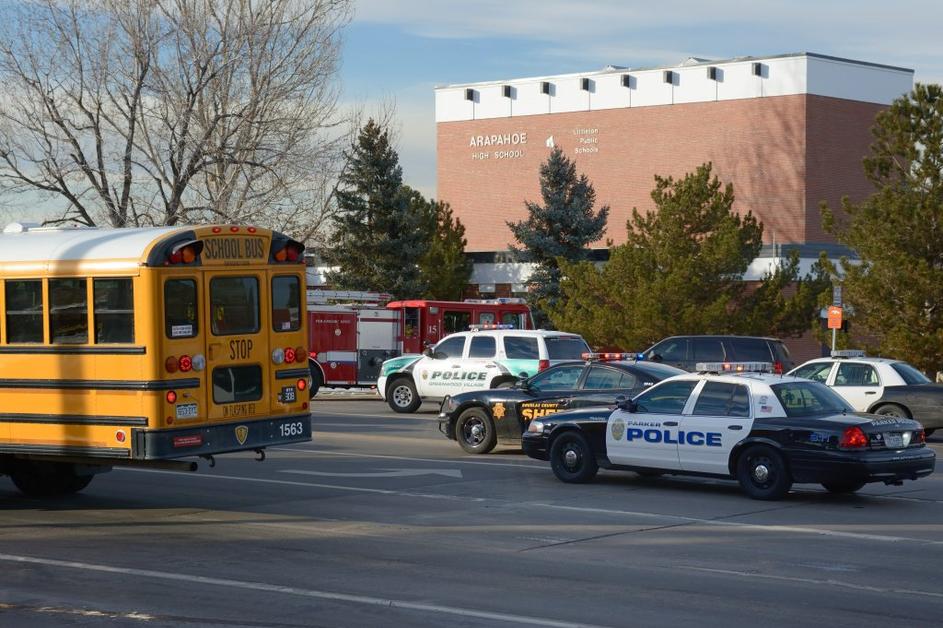 streljanje Denver srednja šola