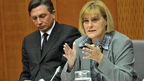 Nekateri nadzorniki, ki jih je zamenjalo in nato še oglobilo ministrstvo Darje R