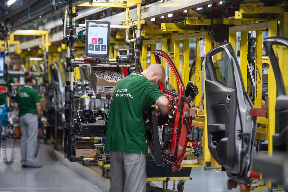 Revoz | Avtor: Anže Petkovšek