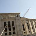 Yankee Stadium bo kot zadnjo tekmo gostil obračun med Rangersi in Red Wingsi.