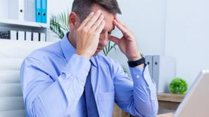 moški, pisarna, utrujenost