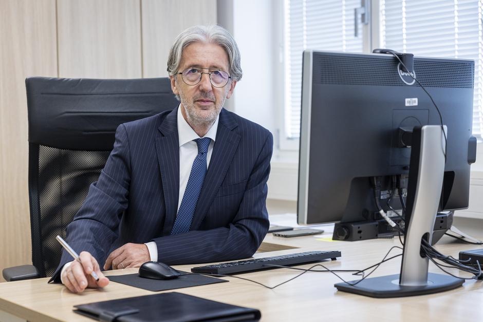 Boštjan Šefic | Avtor: Bor Slana/STA; Vlada republike Slovenije