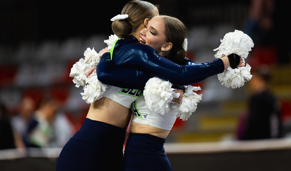 Pred Slovenkami boj za finale