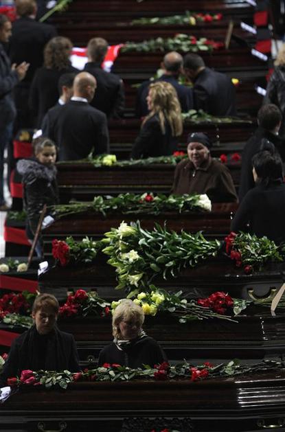 lokomotiv nesreča jaroslavelj letalo pogreb