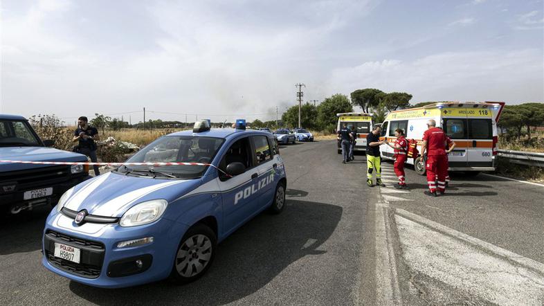 Italijanska policija - fotografija je simbolična